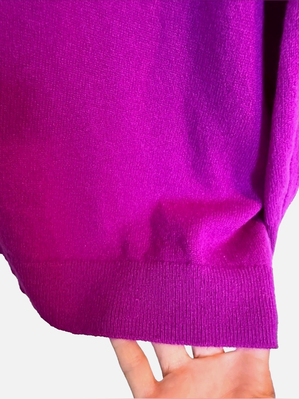 J.Crew 100% Cashmere Sweater M Fuchsia Pink Crew Neck Classic Knit - Picture 4 of 9